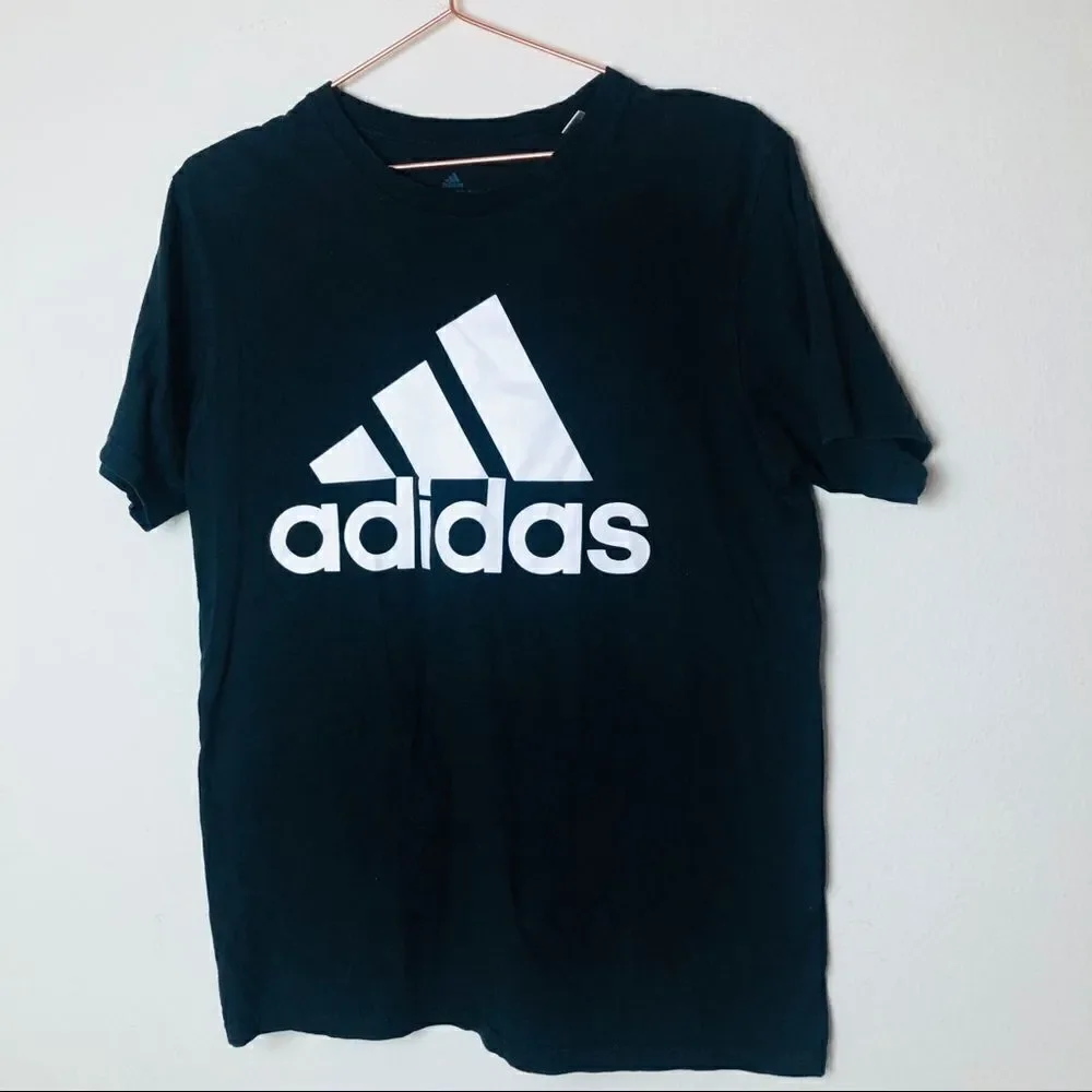 EUC Adidas Black Logo Go To Tee Medium